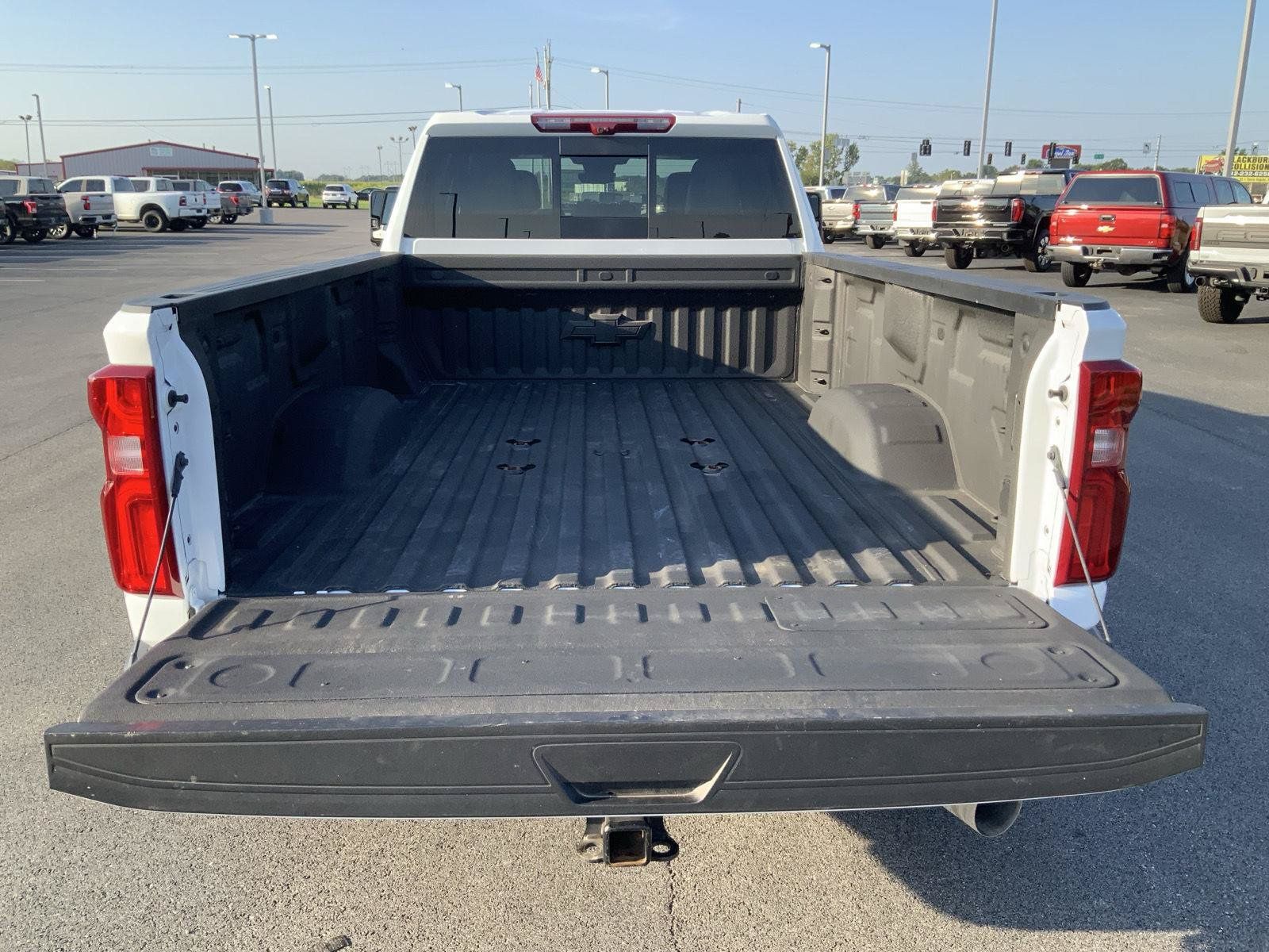 Used 2025 Chevrolet Silverado 3500 LTZ w/ LTZ Plus Package AWD/4WD image 11