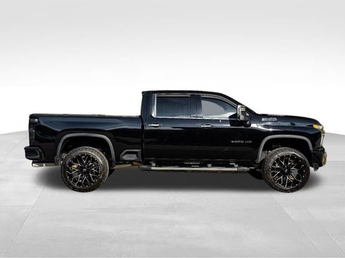 Used 2021 Chevrolet Silverado 2500 High Country w/ Z71 Off-Road Package image 9