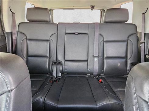 Used 2017 GMC Yukon SLT w/ Open Road Package image 13