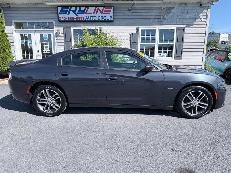 Used 2018 Dodge Charger GT AWD/4WD image 1