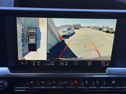 Used 2024 Chevrolet Silverado 1500 LTZ image 17