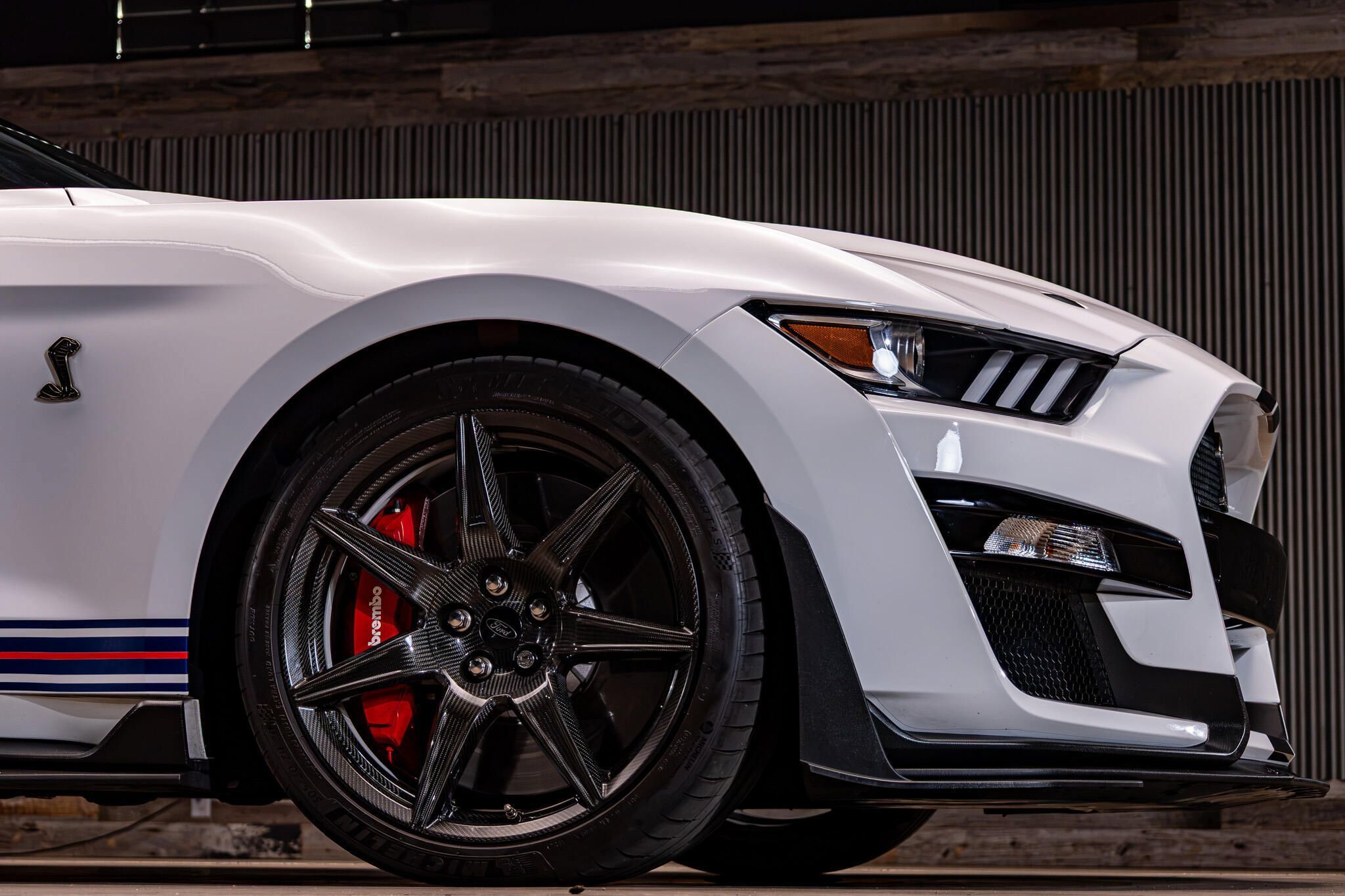 Used 2022 Ford Mustang Shelby GT500 w/ Carbon Fiber Track Pack RWD image 13