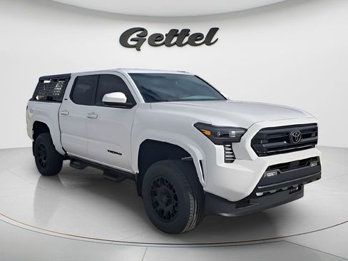 New 2025 Toyota Tacoma SR5 AWD/4WD image 2