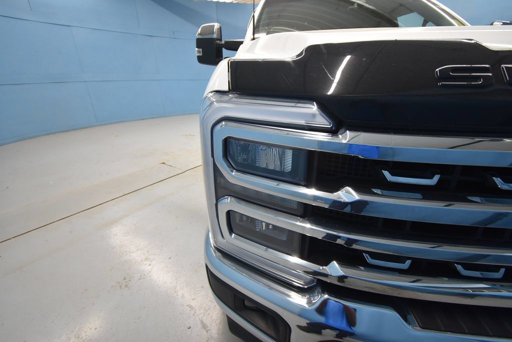 Used 2024 Ford F350 Lariat w/ Chrome Package AWD/4WD image 43