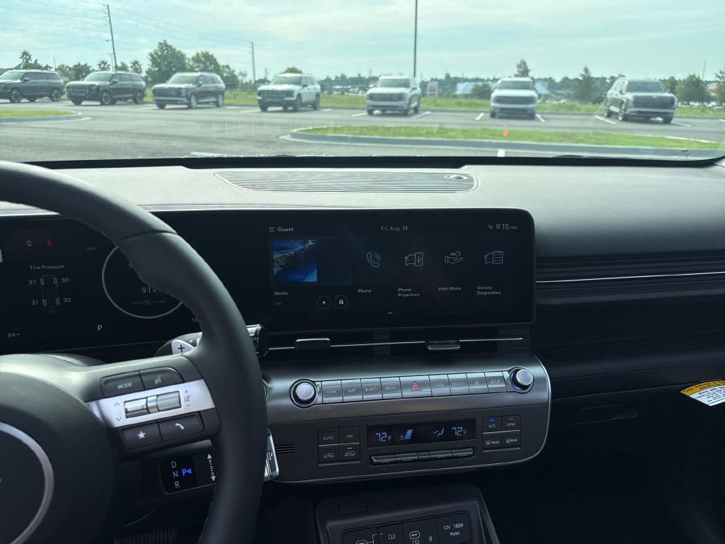 New 2027 Hyundai Kona Limited AWD/4WD image 17