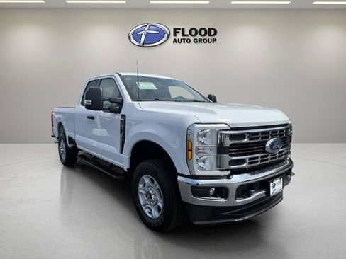 New 2026 Ford F250 XLT w/ Snow Plow Prep Package AWD/4WD image 1