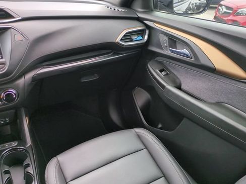 Used 2022 Chevrolet TrailBlazer ACTIV FWD image 19