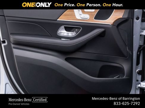 Certified 2025 Mercedes-Benz GLE 350 4MATIC w/ Driver Assistance Package image 14