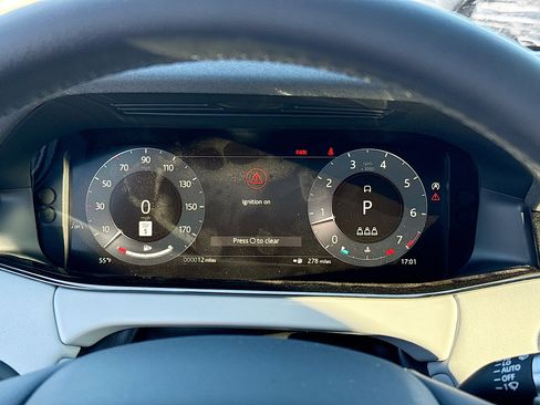 New 2026 Land Rover Range Rover Evoque S image 40