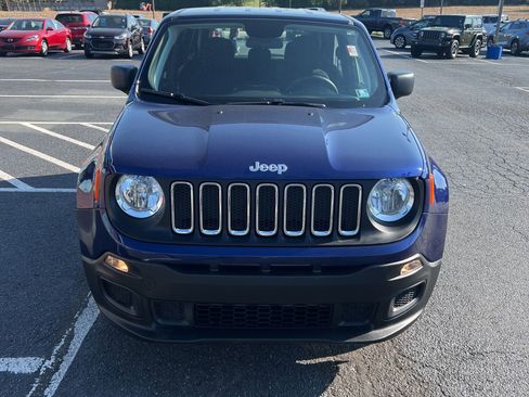 Used 2018 Jeep Renegade Sport w/ Power & Air Group AWD/4WD image 9