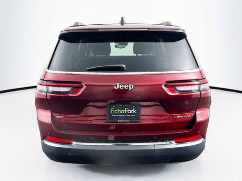 Used 2023 Jeep Grand Cherokee L Limited image 7