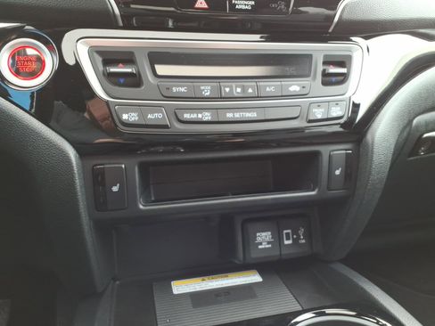 Certified 2023 Honda Ridgeline Black Edition image 19