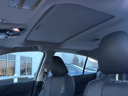 Used 2022 Subaru Legacy Limited w/ Popular Package #3 image 10