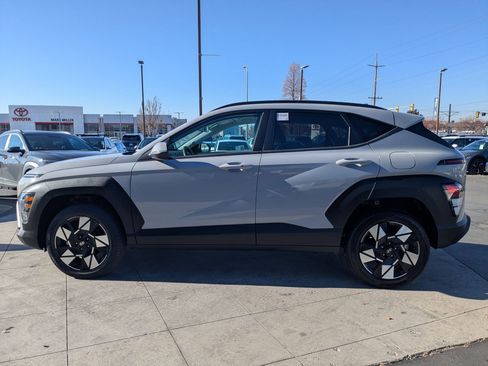 Certified 2024 Hyundai Kona SEL image 9