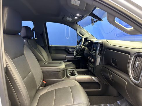 Used 2021 Chevrolet Silverado 2500 LTZ w/ LTZ Convenience Package AWD/4WD image 23