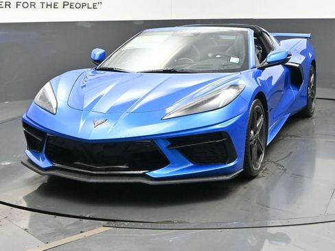 Used 2025 Chevrolet Corvette Stingray Preferred Cpe w/ Z51 Performance Package image 7