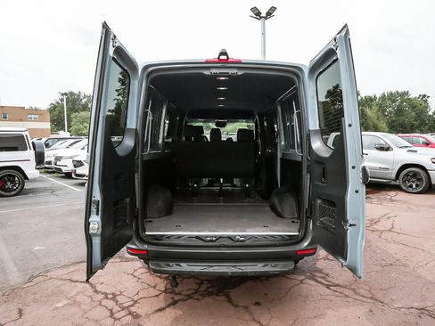 Used 2024 Mercedes-Benz Sprinter 2500 image 49