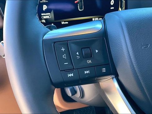 New 2026 INFINITI QX60 Autograph image 18