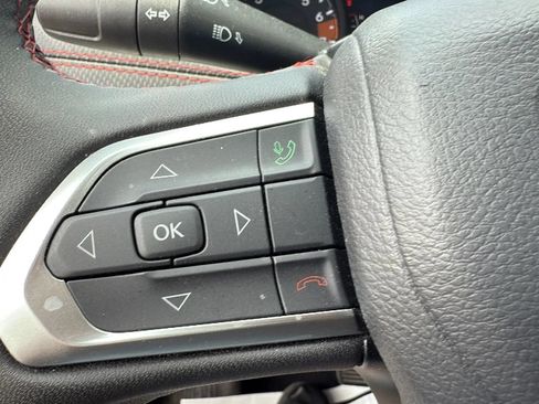 Used 2025 Jeep Compass Trailhawk AWD/4WD image 21