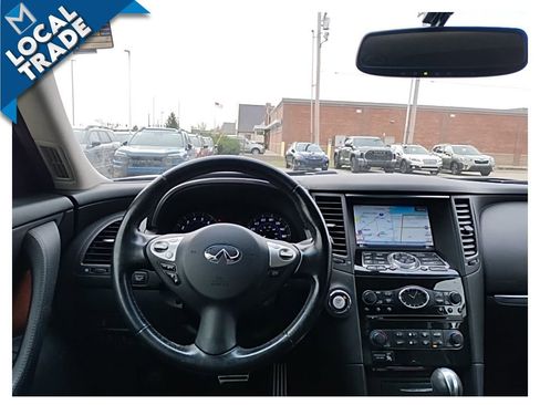 Used 2016 INFINITI QX70 AWD w/ Premium Package image 16