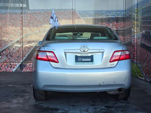 Used 2007 Toyota Camry LE image 6
