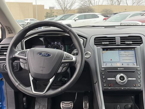 Used 2017 Ford Fusion Titanium image 20