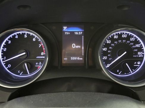 Used 2020 Toyota Camry SE image 20