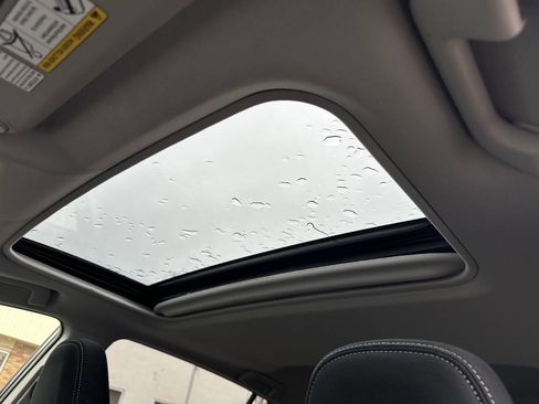 Used 2014 Toyota RAV4 XLE image 16