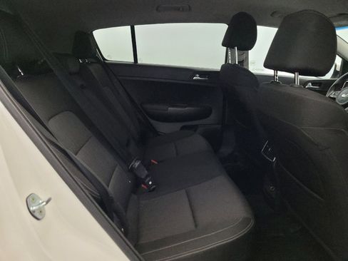 Used 2022 Kia Sportage LX AWD/4WD image 19