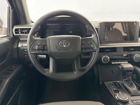 Certified 2025 Toyota Tacoma SR5 image 29