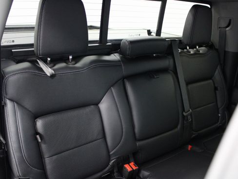 Used 2020 Chevrolet Silverado 1500 LT w/ All-Star Edition image 21