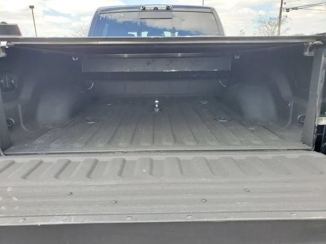 Used 2014 RAM 2500 Limited AWD/4WD image 9