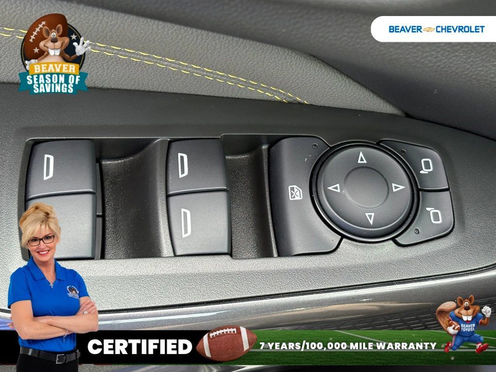 Used 2024 Chevrolet Trax ACTIV w/ Sunroof Package FWD image 34