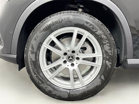 New 2025 Mercedes-Benz GLC 300 4MATIC image 32