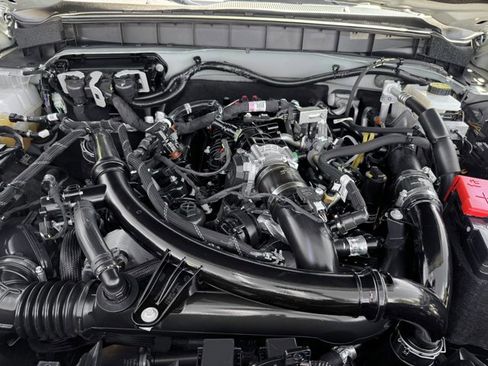 Used 2023 Ford Bronco Badlands AWD/4WD image 21