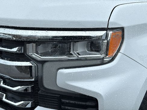 Certified 2023 Chevrolet Silverado 1500 LTZ image 9