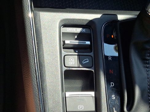 Used 2024 Honda CR-V EX image 25