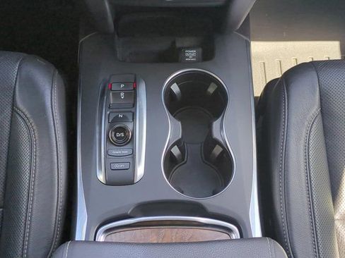 Used 2020 Acura MDX SH-AWD w/ Technology Package image 18