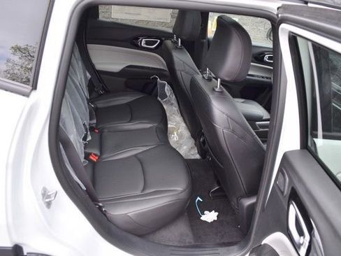 New 2026 Jeep Compass Limited w/ Sun, Sound & Navigation Group image 31