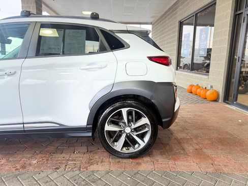 Used 2021 Hyundai Kona Limited FWD image 5