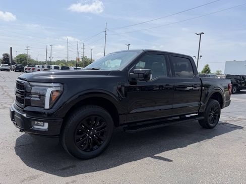 Used 2024 Ford F150 Lariat w/ Equipment Group 502A High AWD/4WD image 6