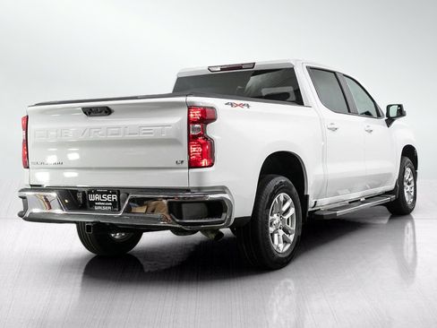 Used 2023 Chevrolet Silverado 1500 LT AWD/4WD image 5