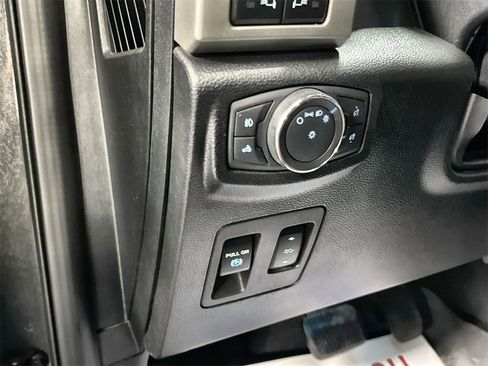 Used 2019 Ford F150 Lariat image 16