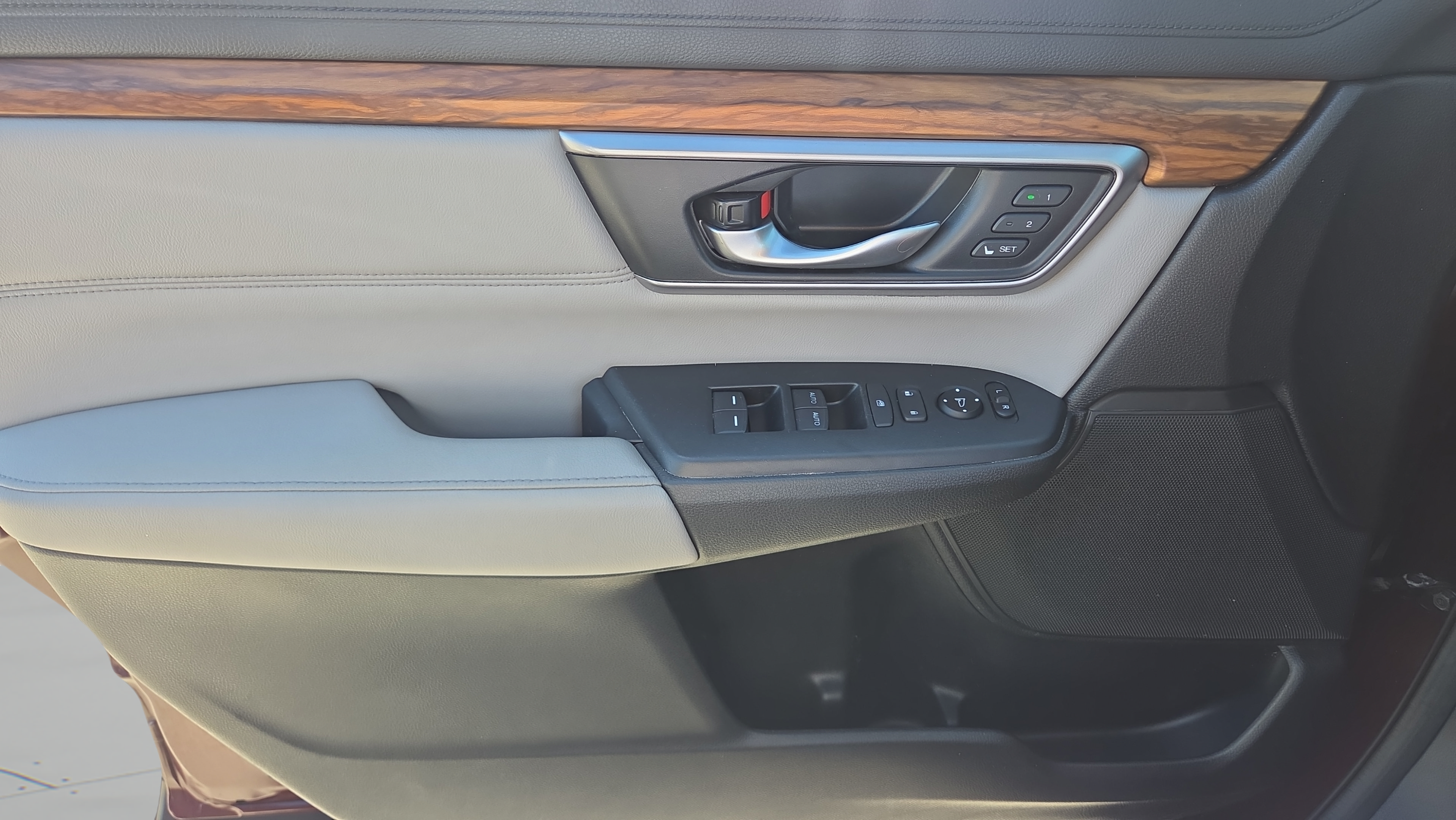 Used 2018 Honda CR-V EX-L image 33