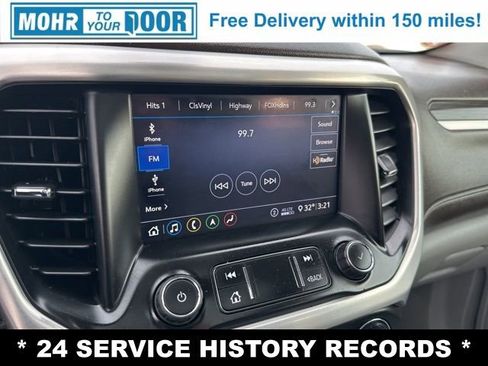 Used 2020 GMC Acadia SLT w/ Driver Alert Package II image 16