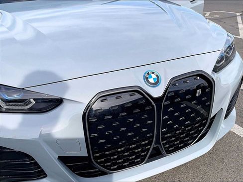 Used 2023 BMW i4 eDrive40 w/ M Sport Package RWD image 30