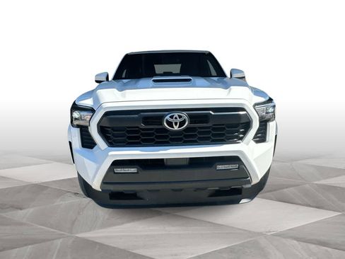 Used 2024 Toyota Tacoma TRD Sport RWD image 3