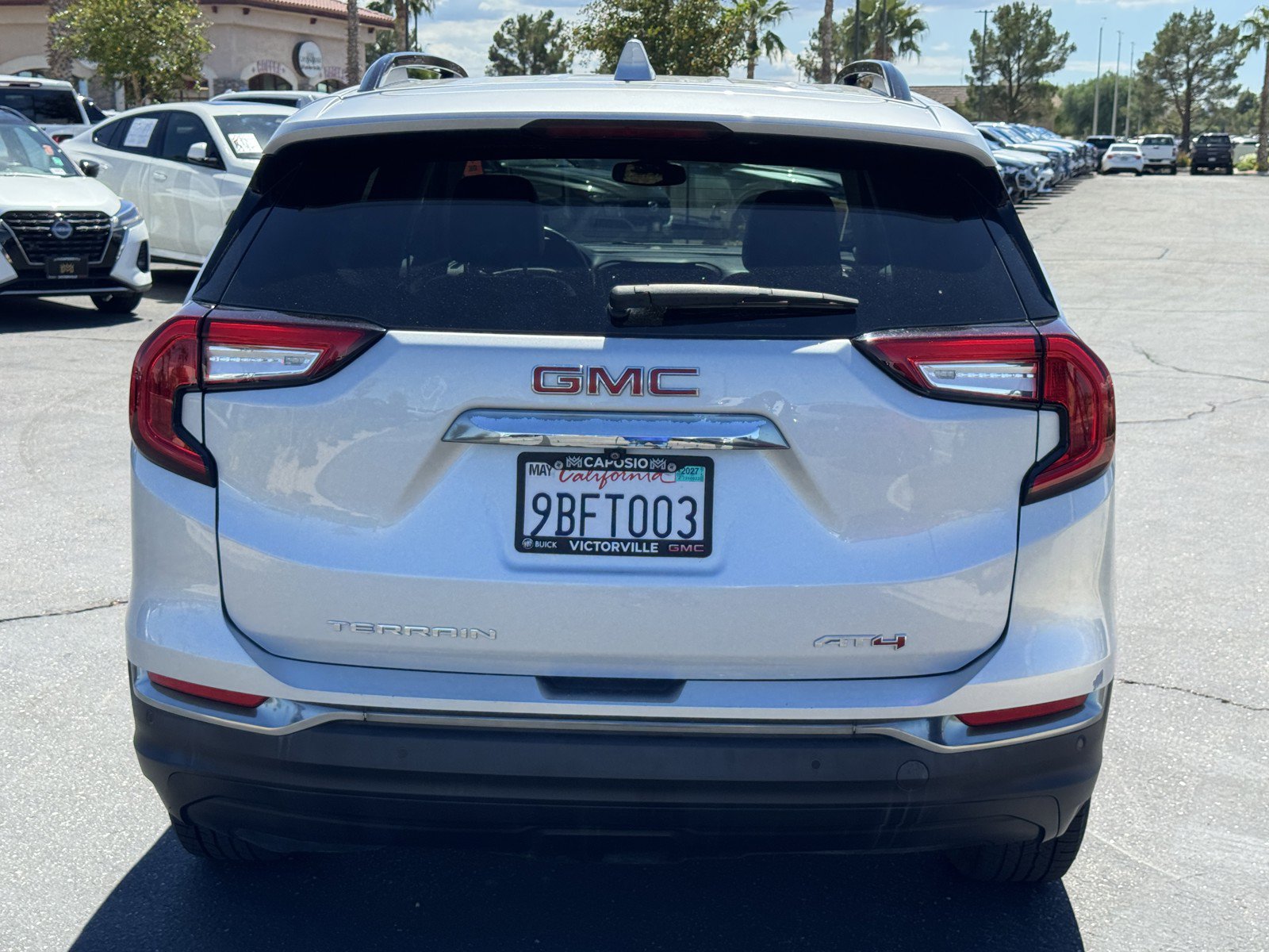 Used 2022 GMC Terrain AT4 w/ Tech Package AWD/4WD image 5