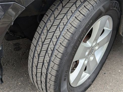 Used 2012 Dodge Journey SXT w/ Flexible Seating Group image 42