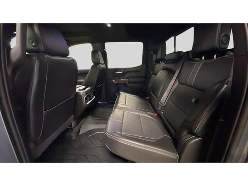 Used 2021 Chevrolet Silverado 1500 High Country AWD/4WD image 15